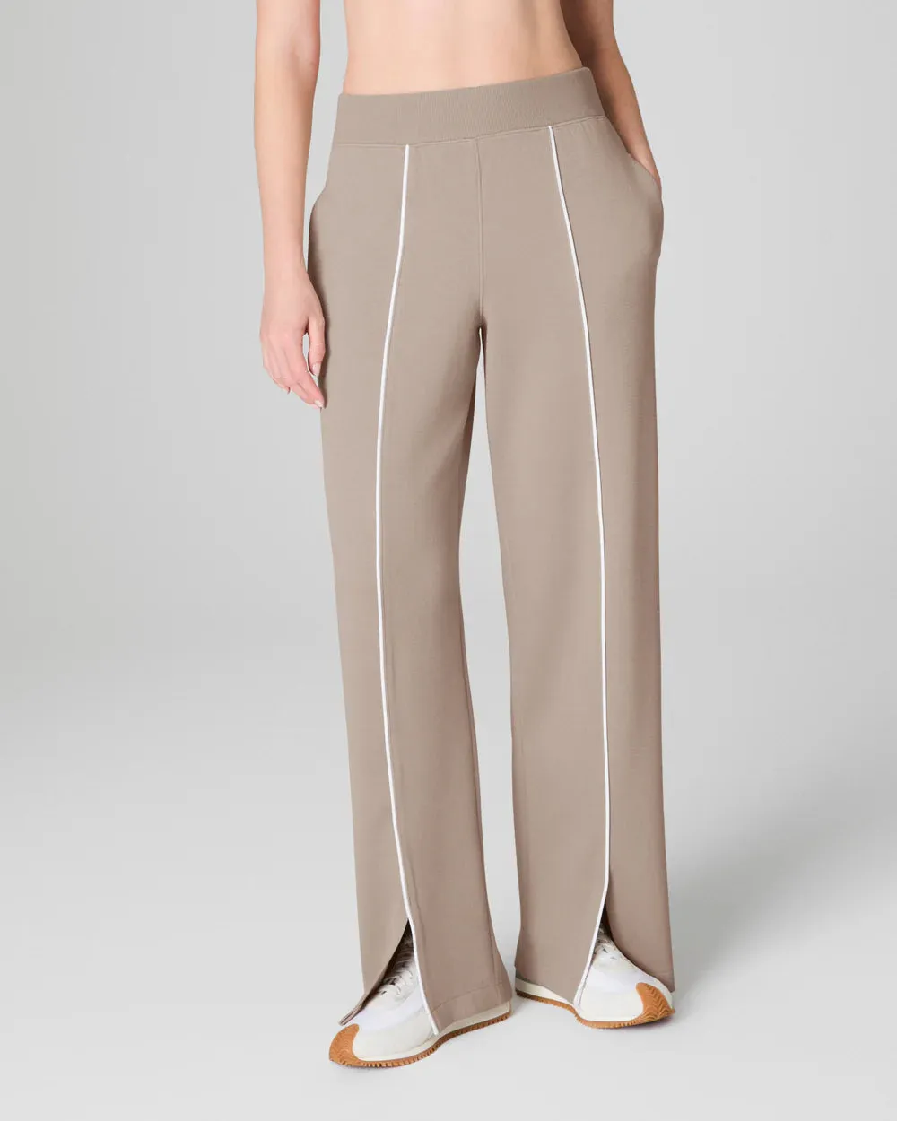 Airpique Track Pant in Ashwood