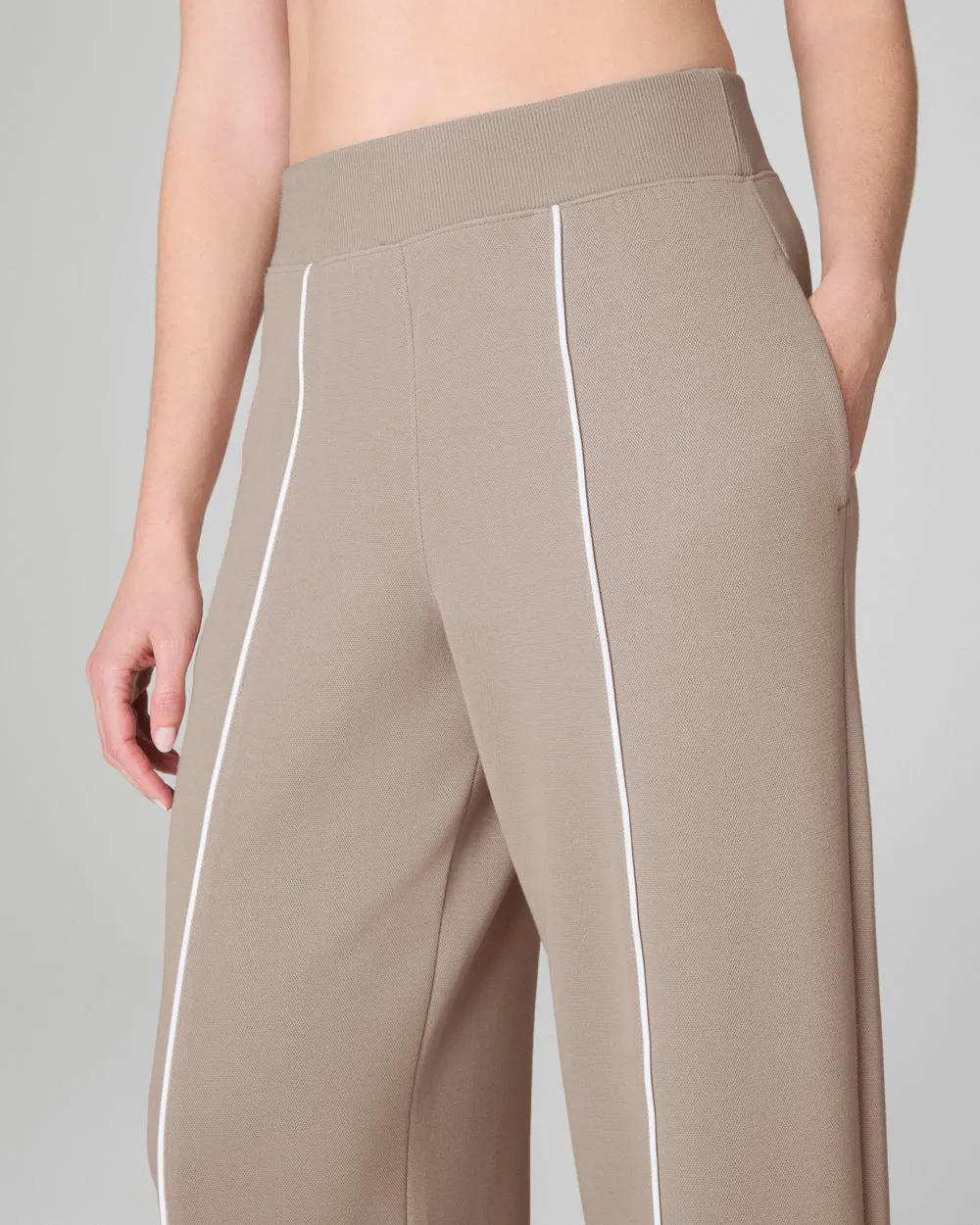 Airpique Track Pant in Ashwood