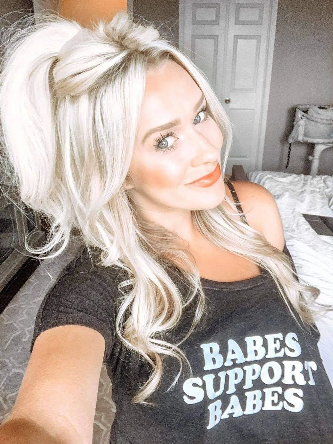 Babes Support Babes - Off the Shoulder