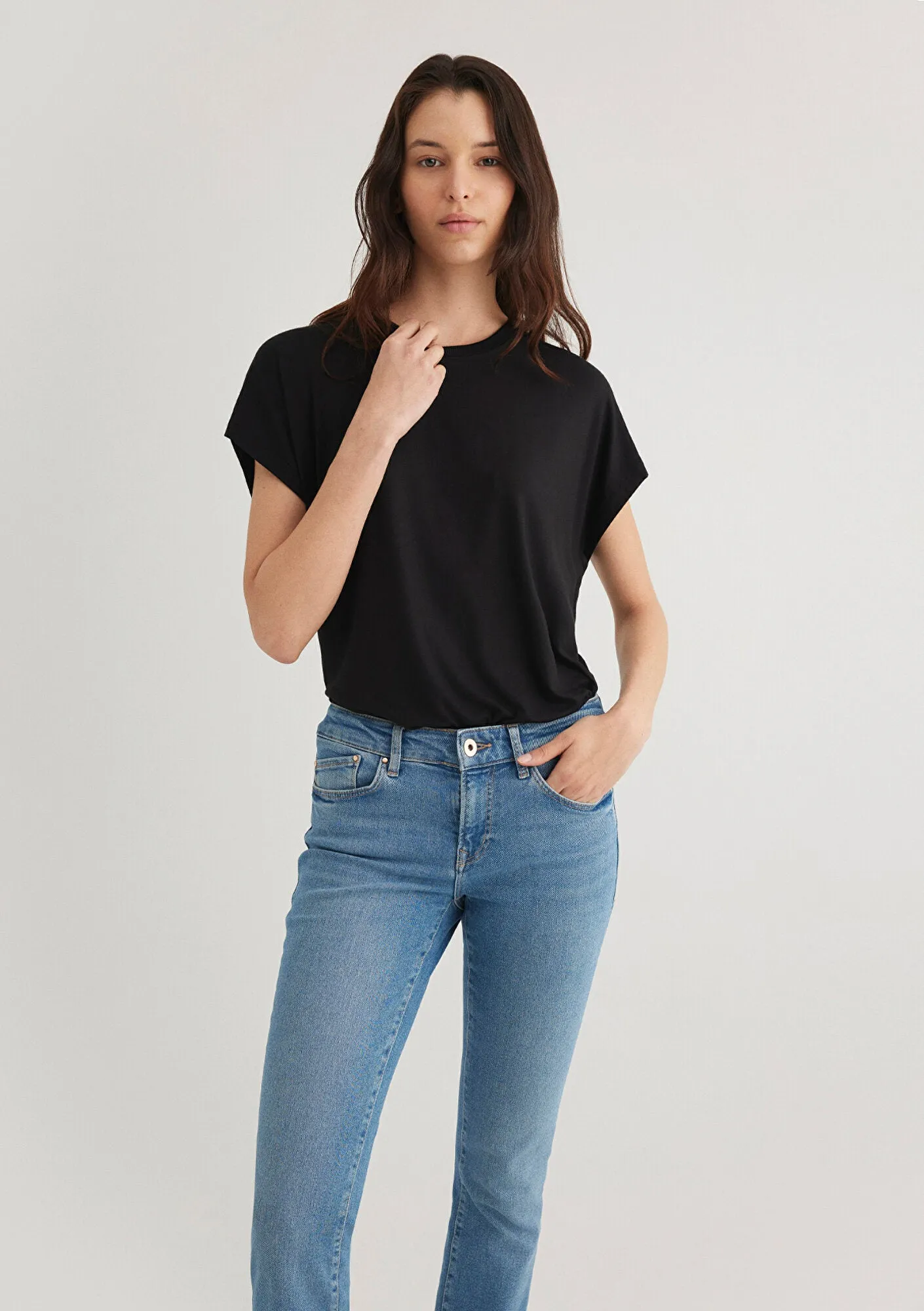 Black Basic T-Shirt
