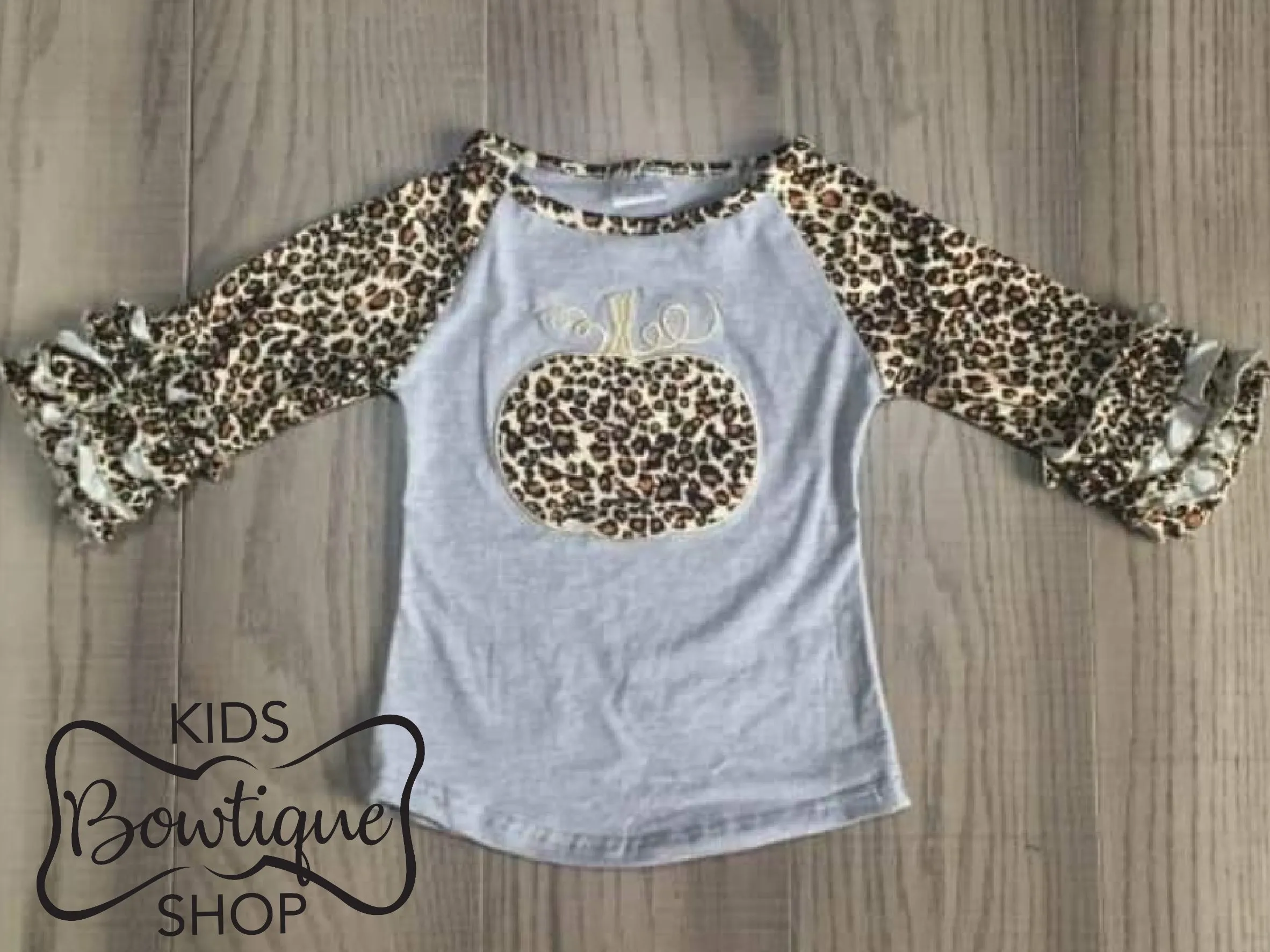 Cheetah pumpkin tee