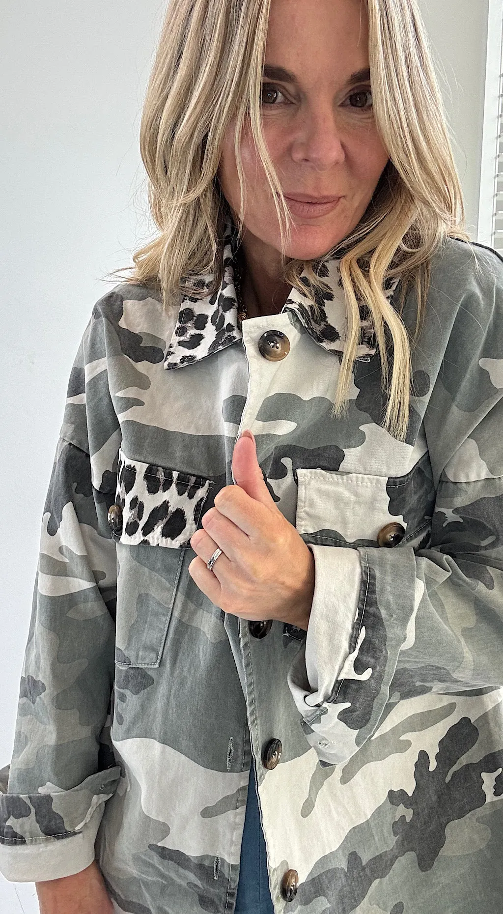 Cool camo shaket