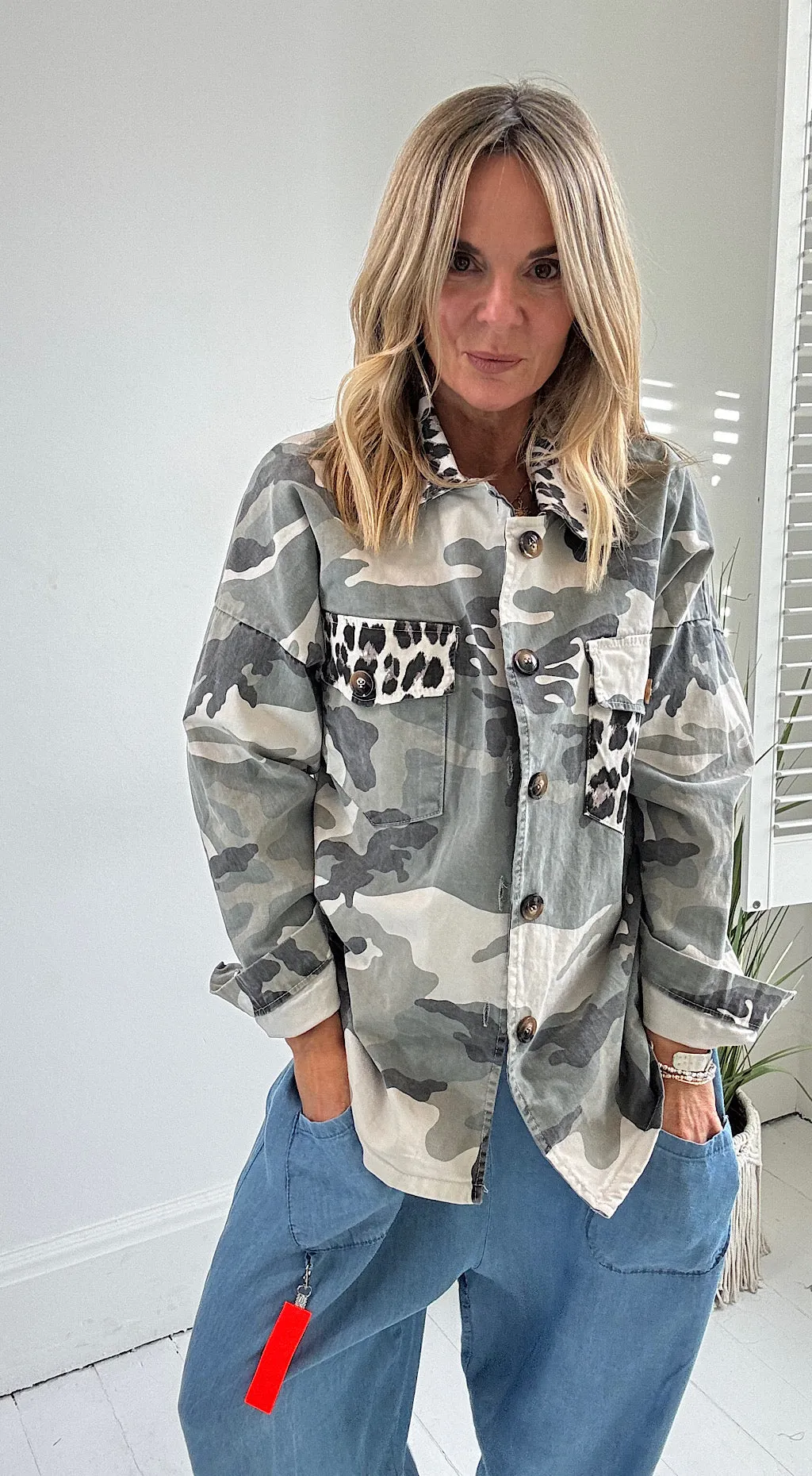 Cool camo shaket