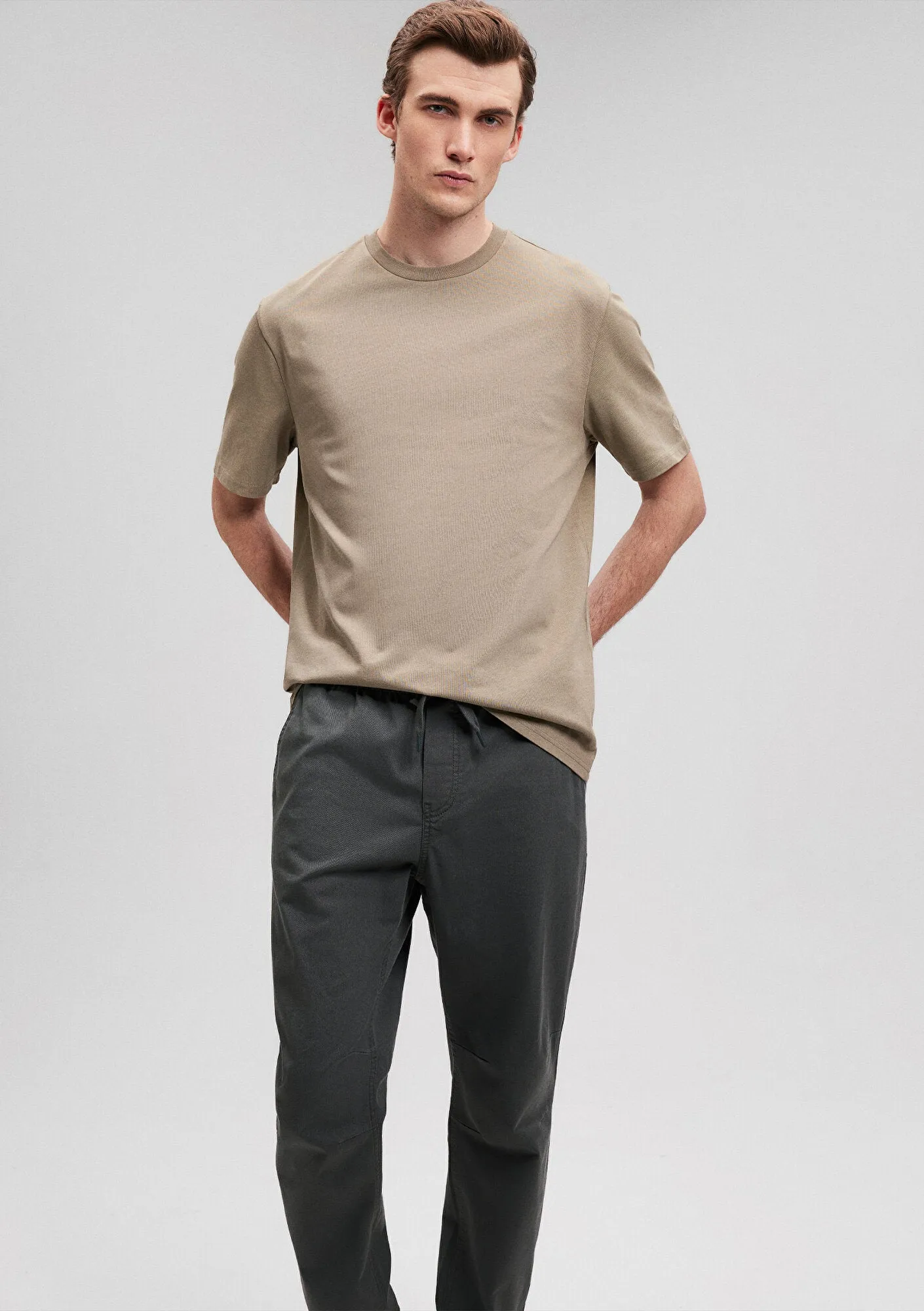 Crew Neck Green Basic T-Shirt