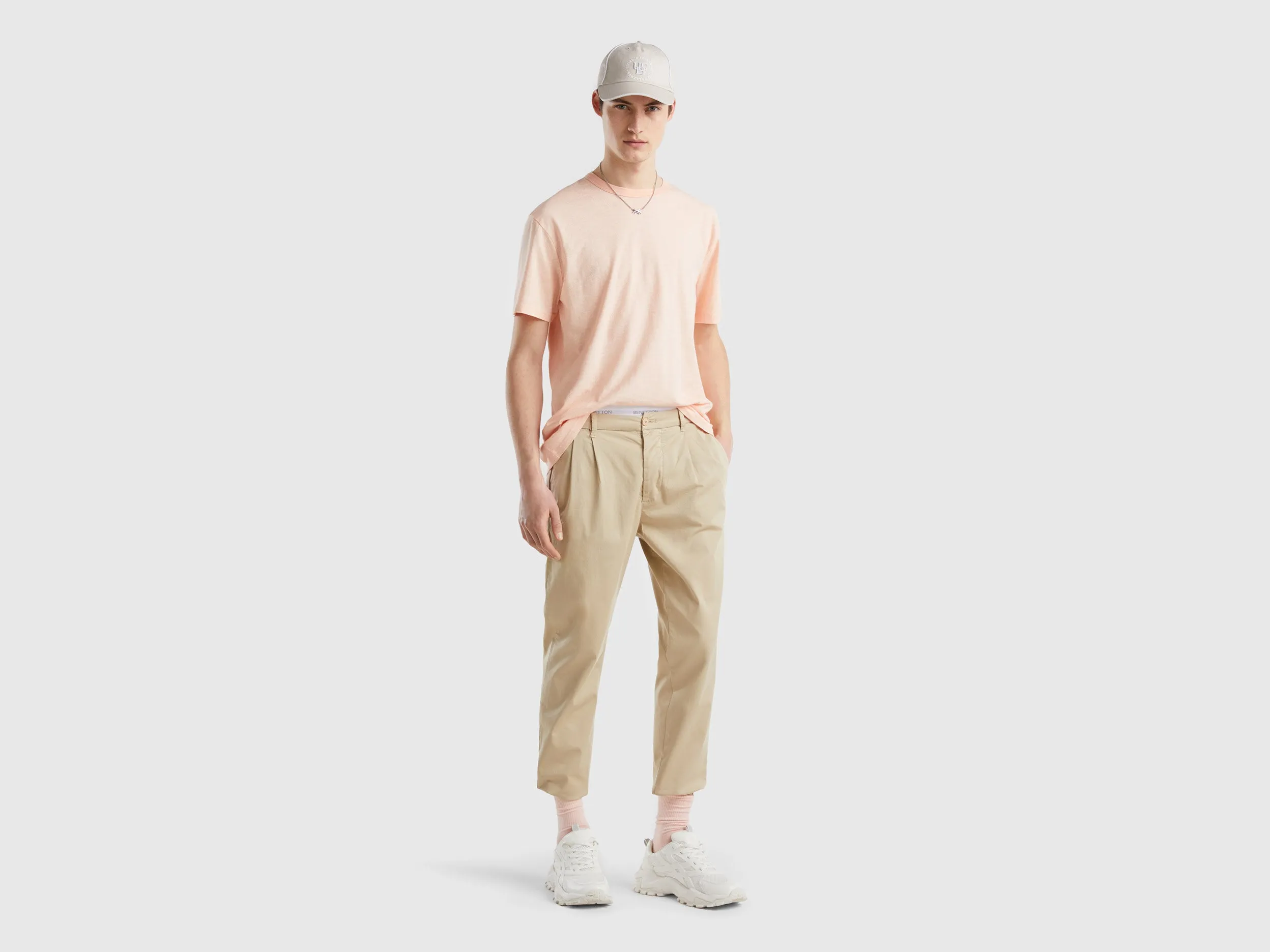 CREW NECK T-SHIRT