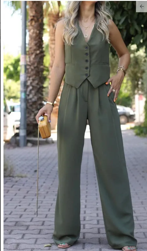 Effortlessly Chic  V-Neck Sleeveless Vest and Wide-Leg Trousers Two-Piece Set for a Relaxed Yet Stylish Look