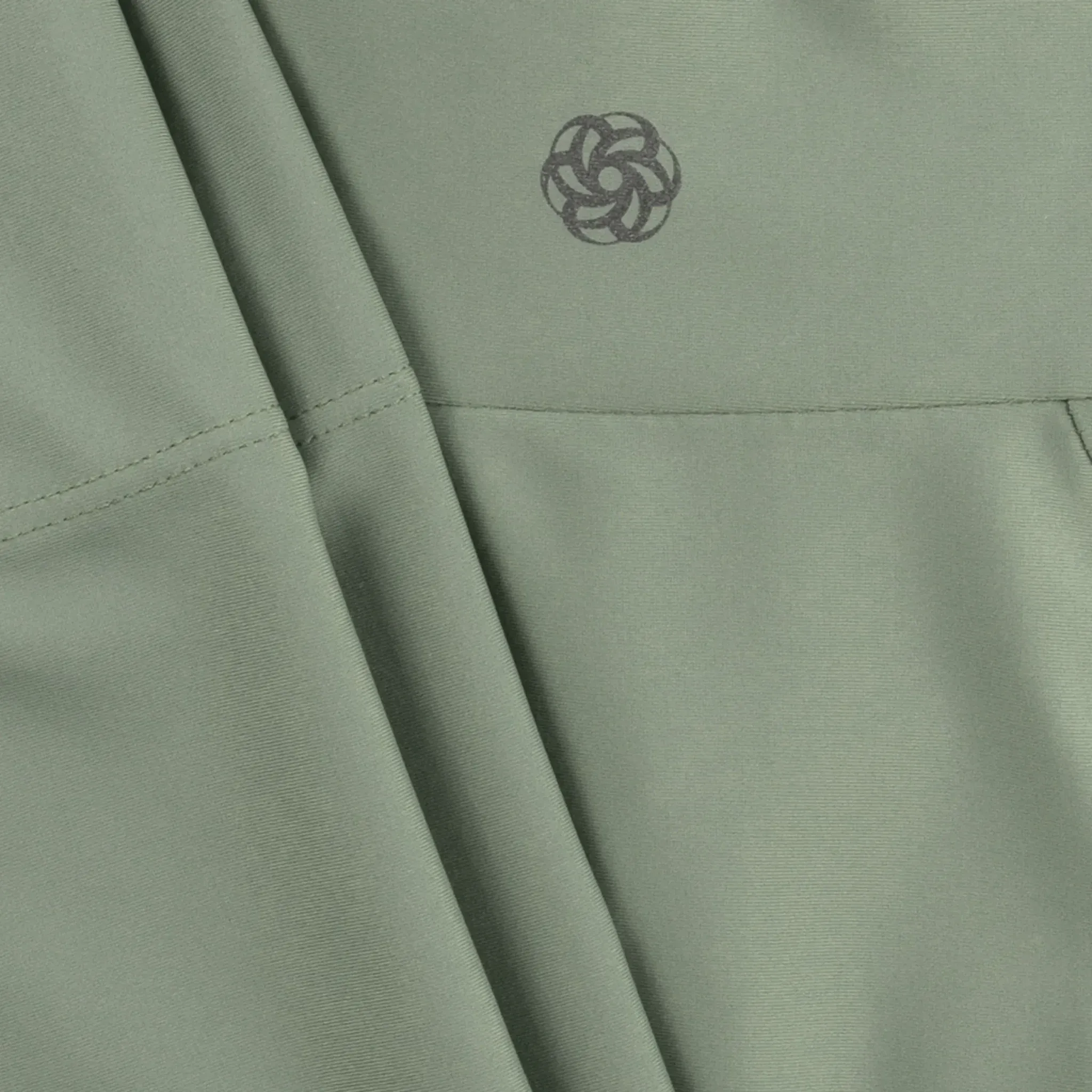 Glide Active Jacket - CORE MUSK GREEN
