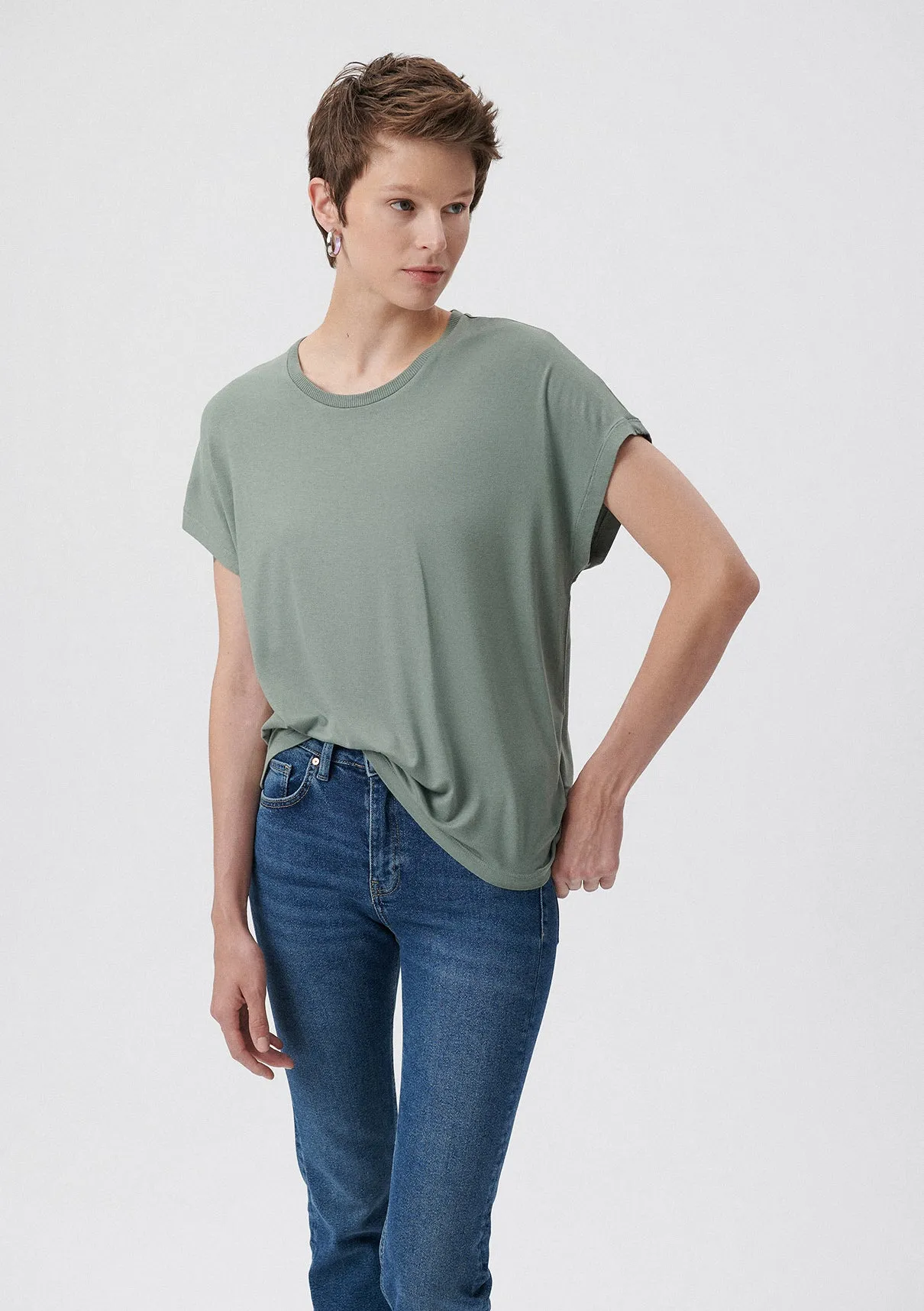 Green Basic T-Shirt