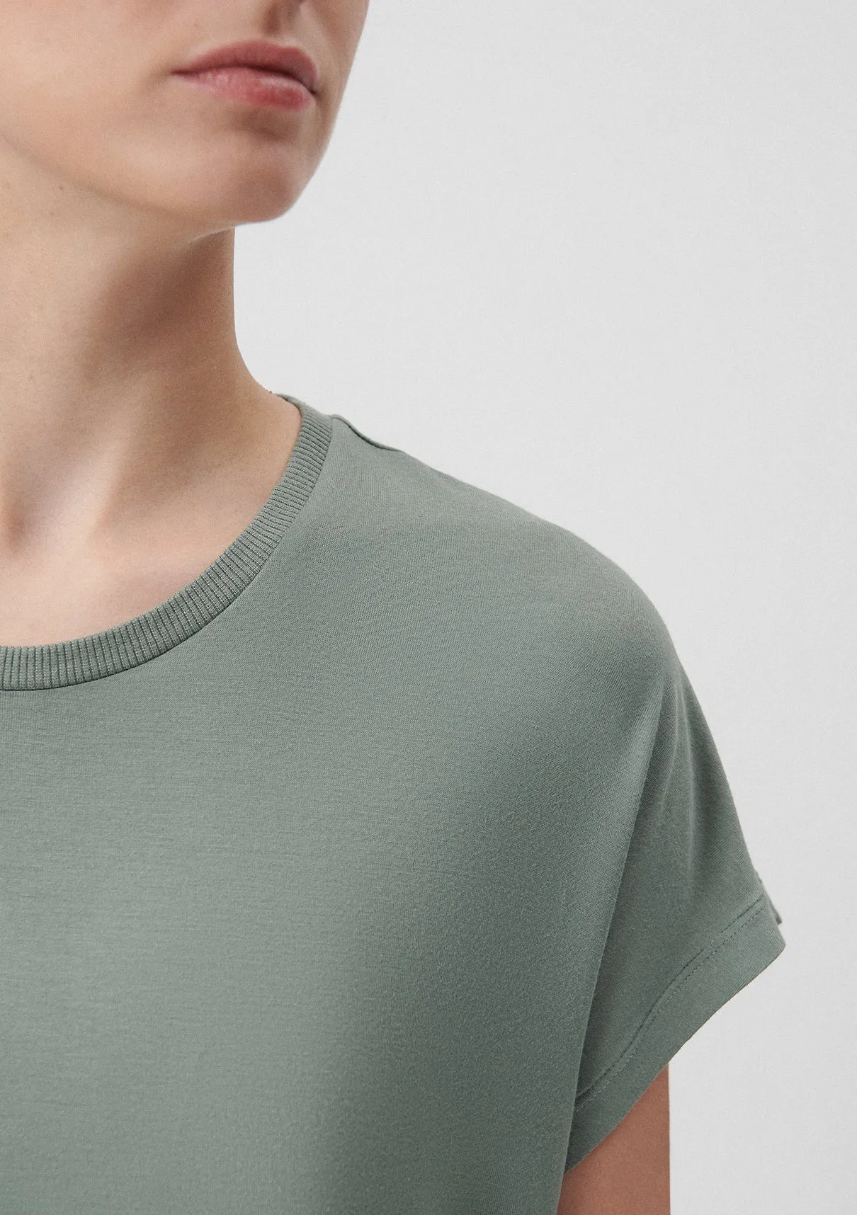 Green Basic T-Shirt