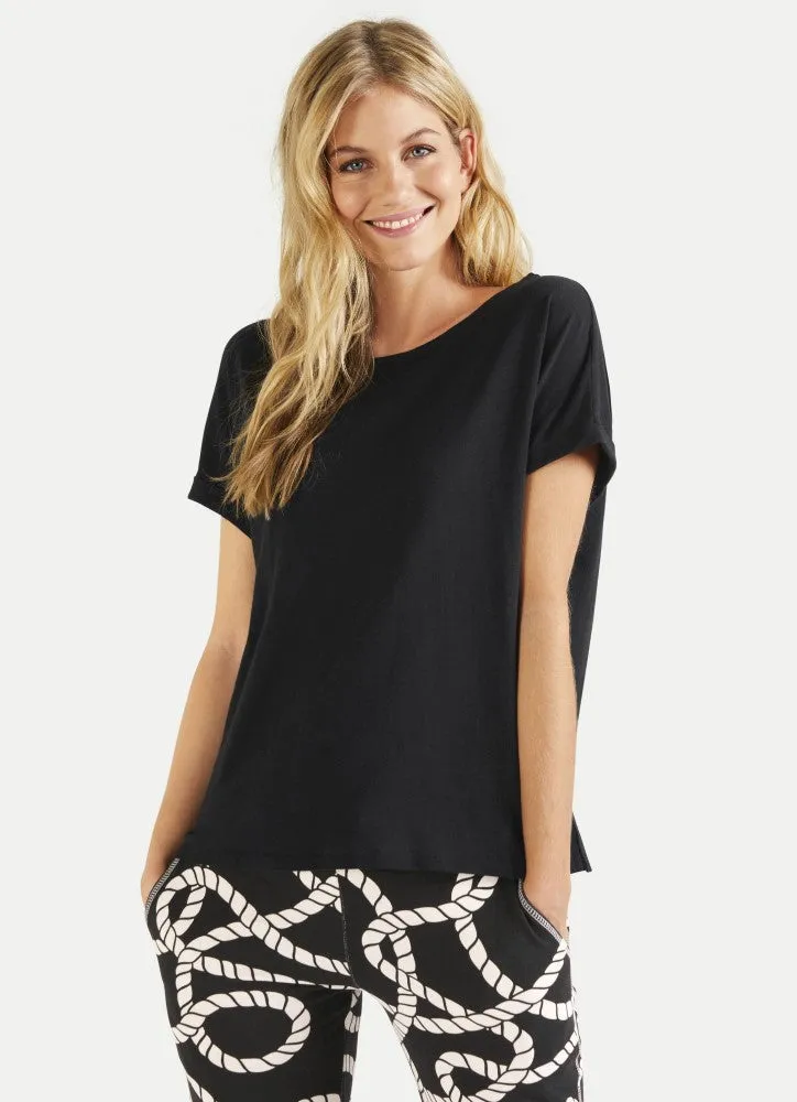 Juvia Crew Neck Tee Back Pleat J81011108
