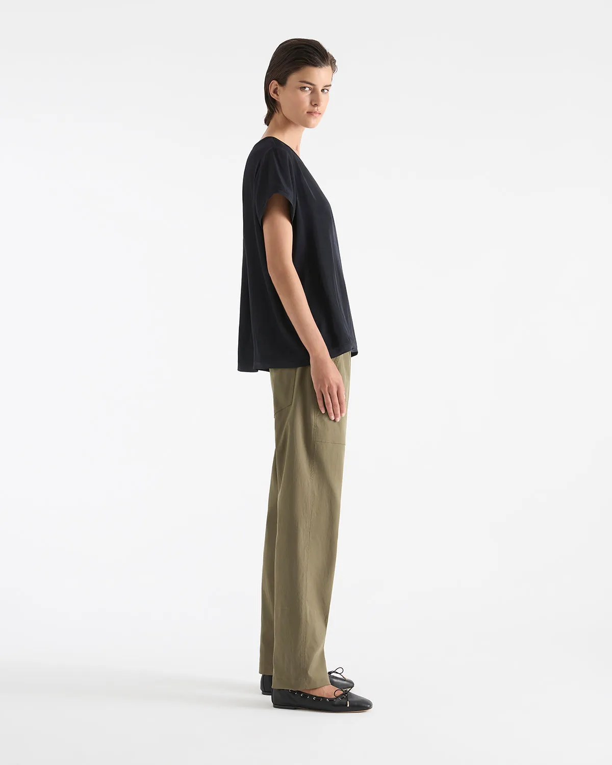 Mela Purdie Transit T F67 2203