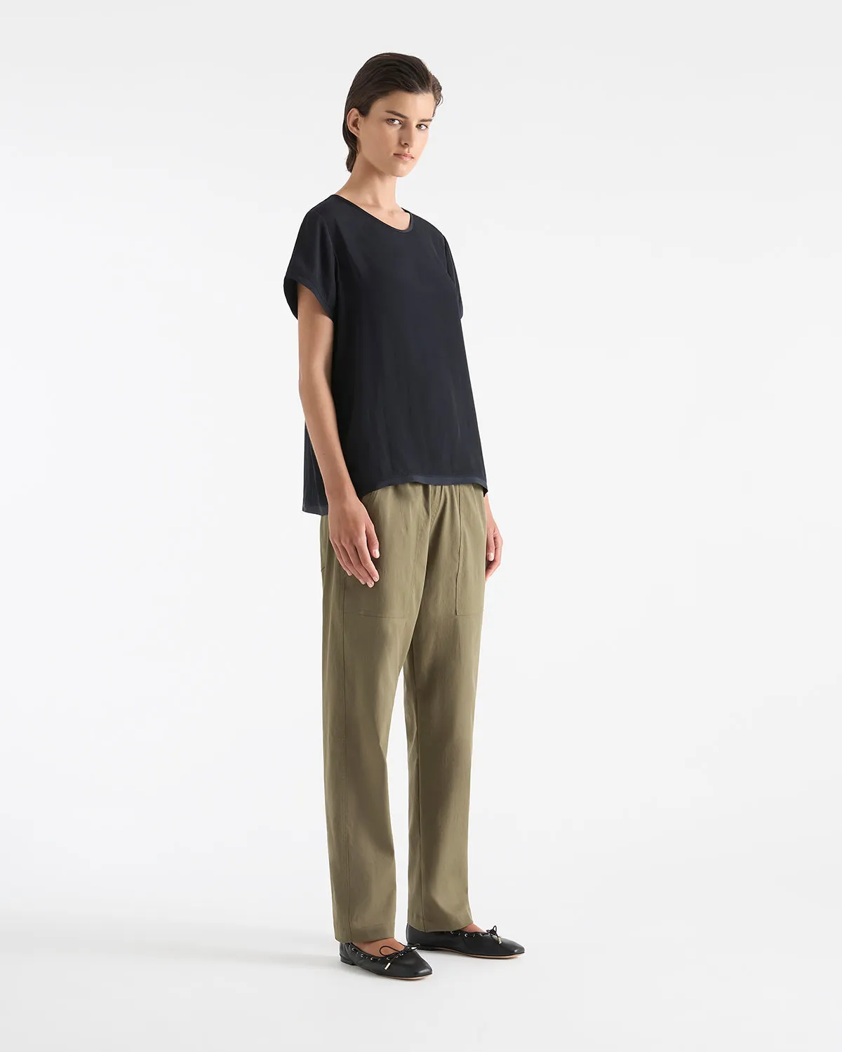 Mela Purdie Transit T F67 2203