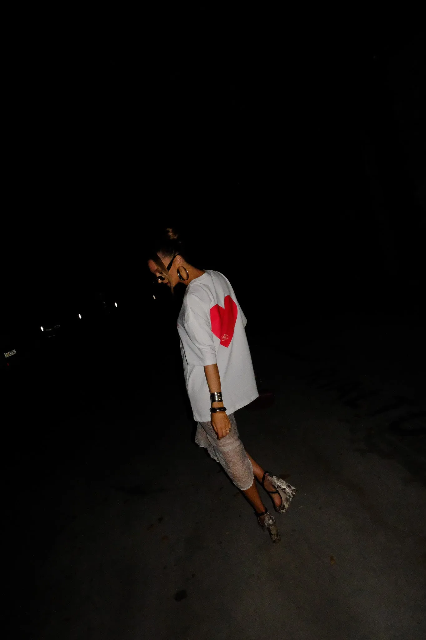 Oversized Heart Tee - Mon Chéri