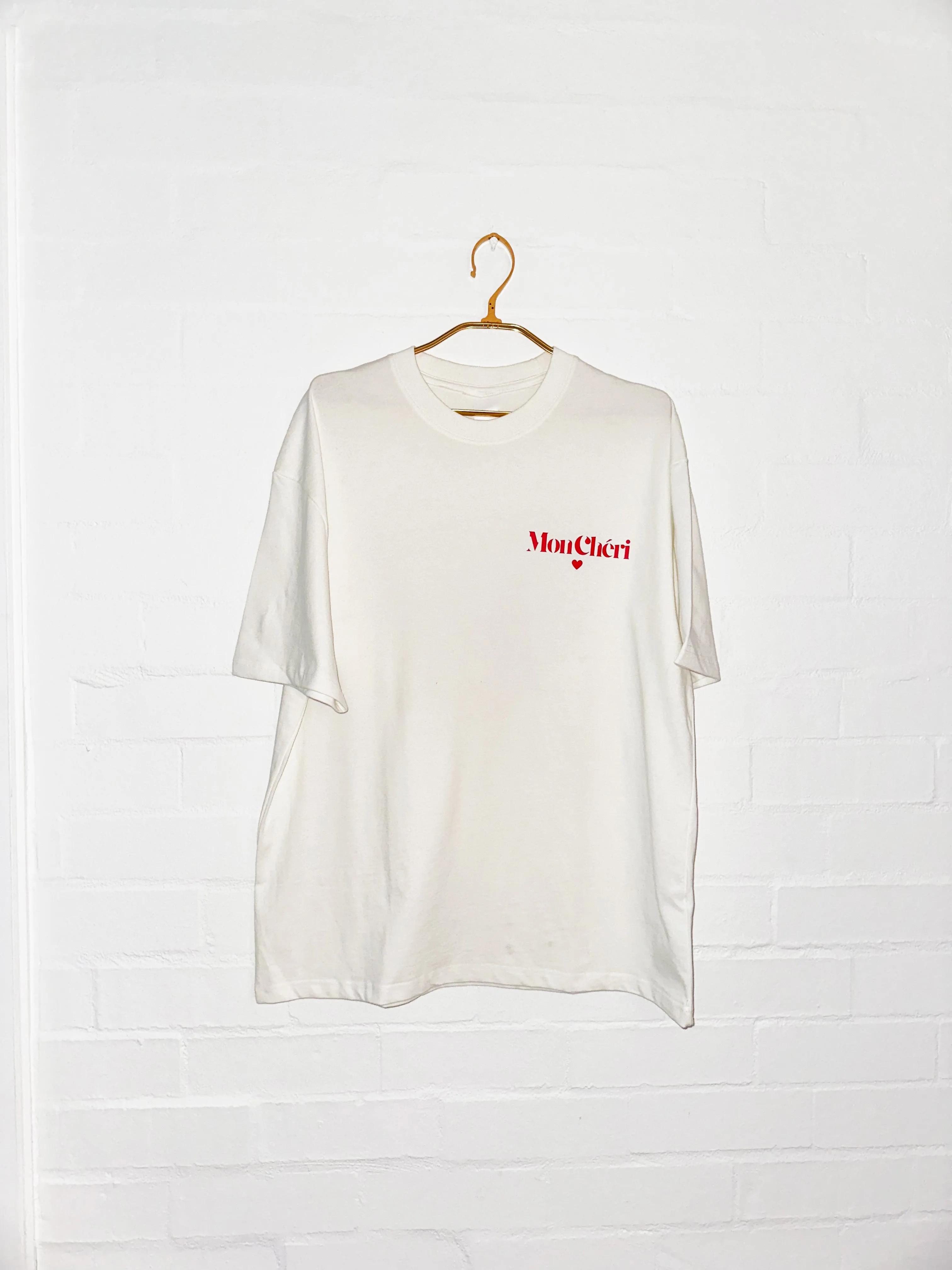 Oversized Heart Tee - Mon Chéri
