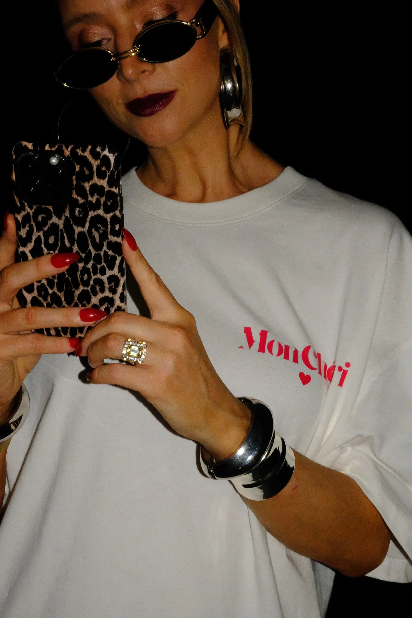Oversized Heart Tee - Mon Chéri