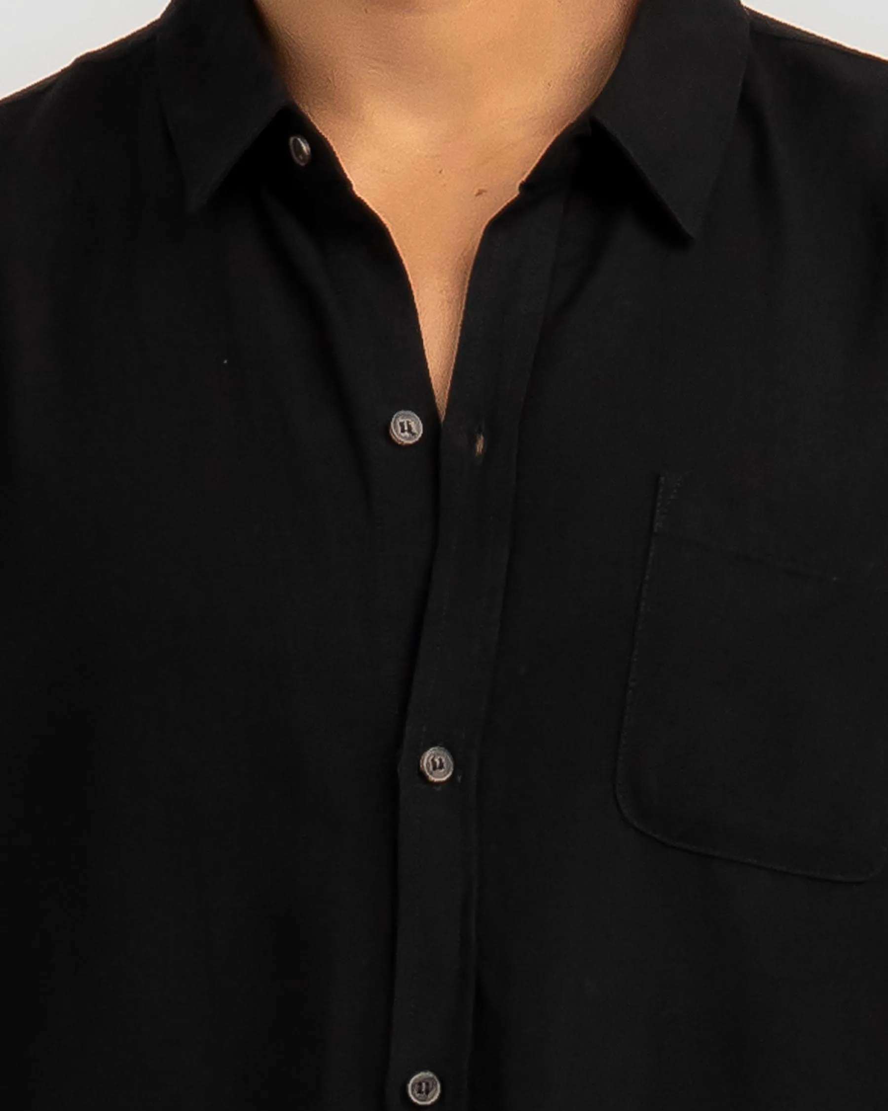 Overtone S/S Linen Shirt Blk