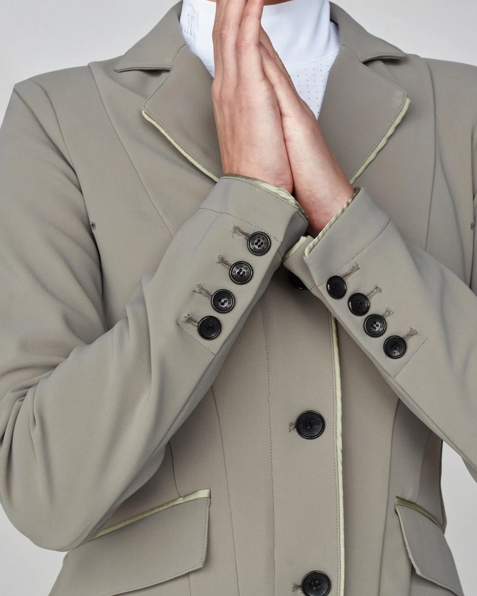 Performance Show Jacket Sage