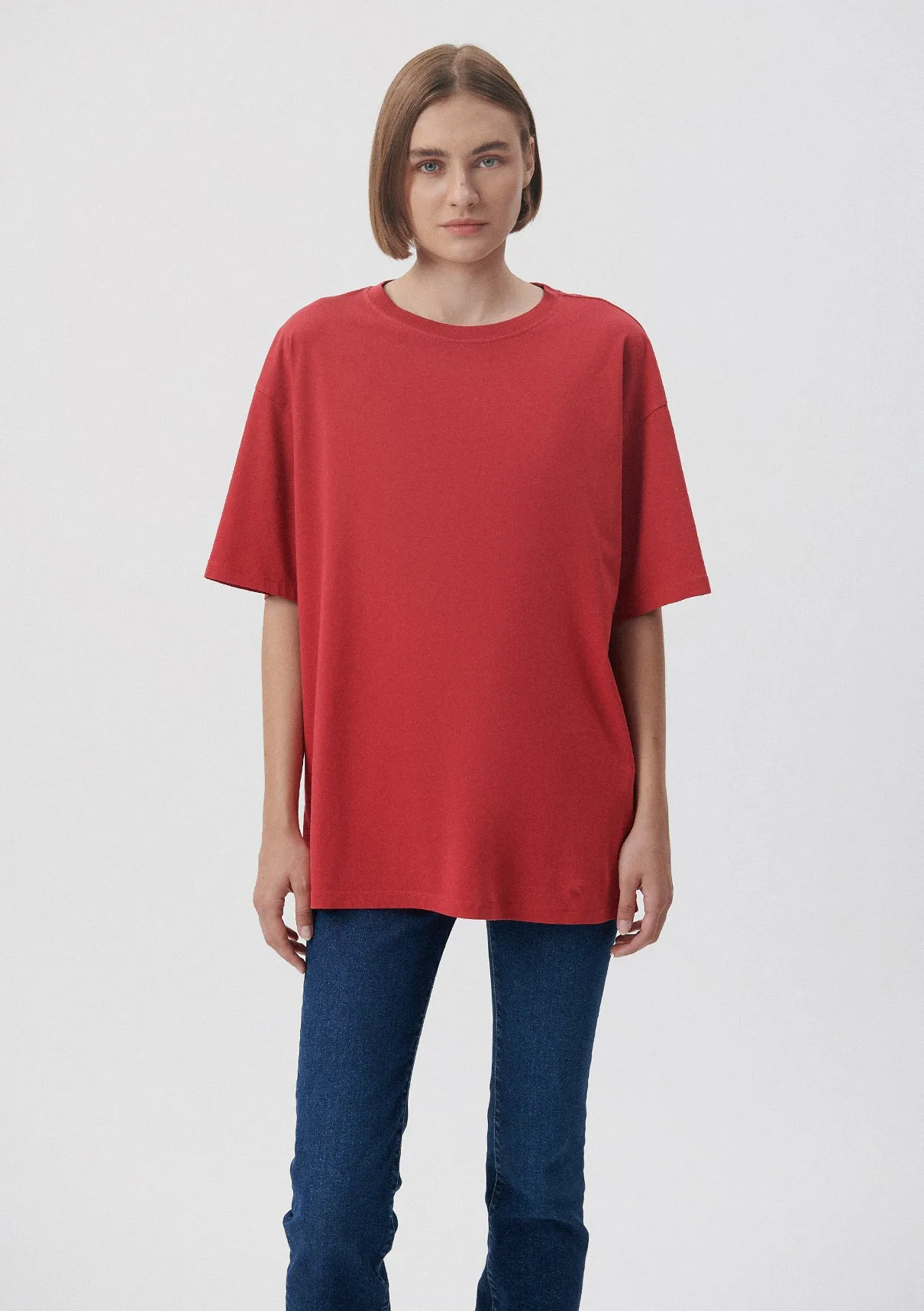 Red Basic T-Shirt