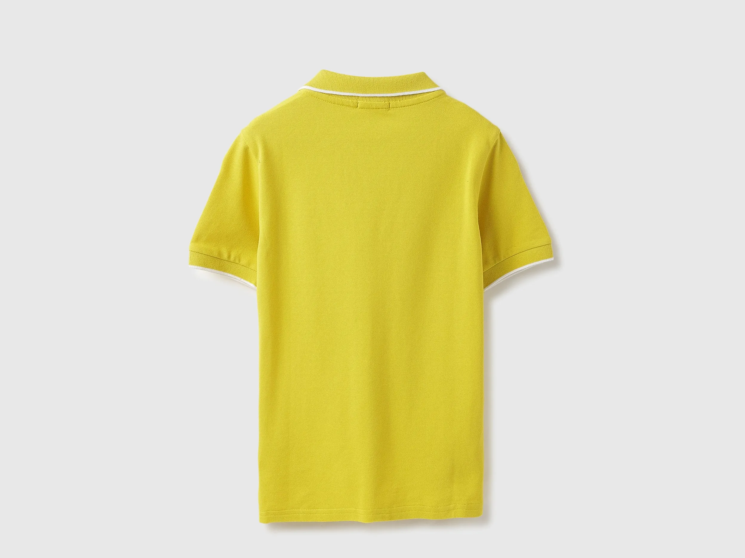 Regular Fit Johny Collar Solid Tshirt