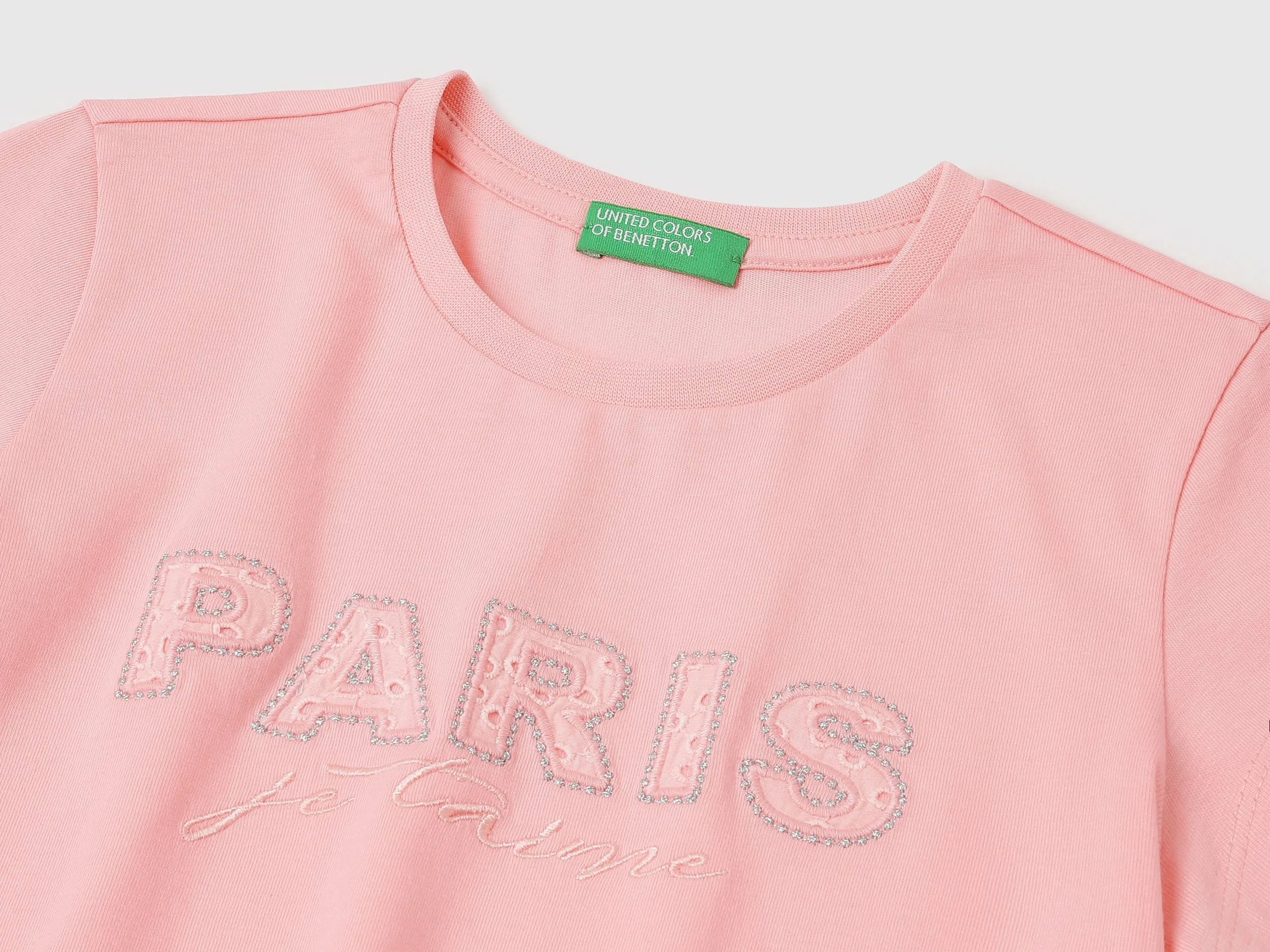 Regular Fit Round Neck Applique T-shirt