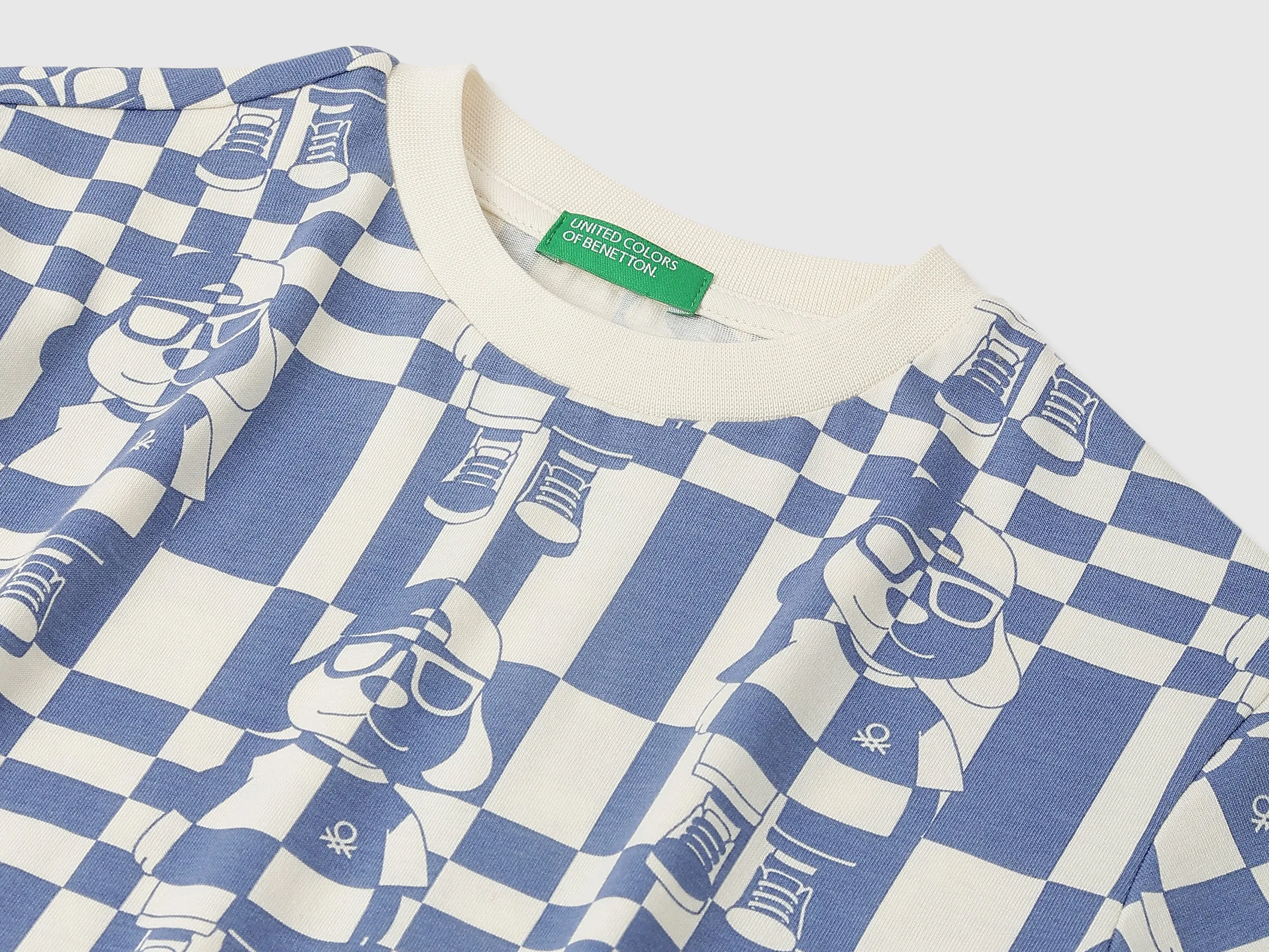 Regular Fit Round Neck Printed Tshirt