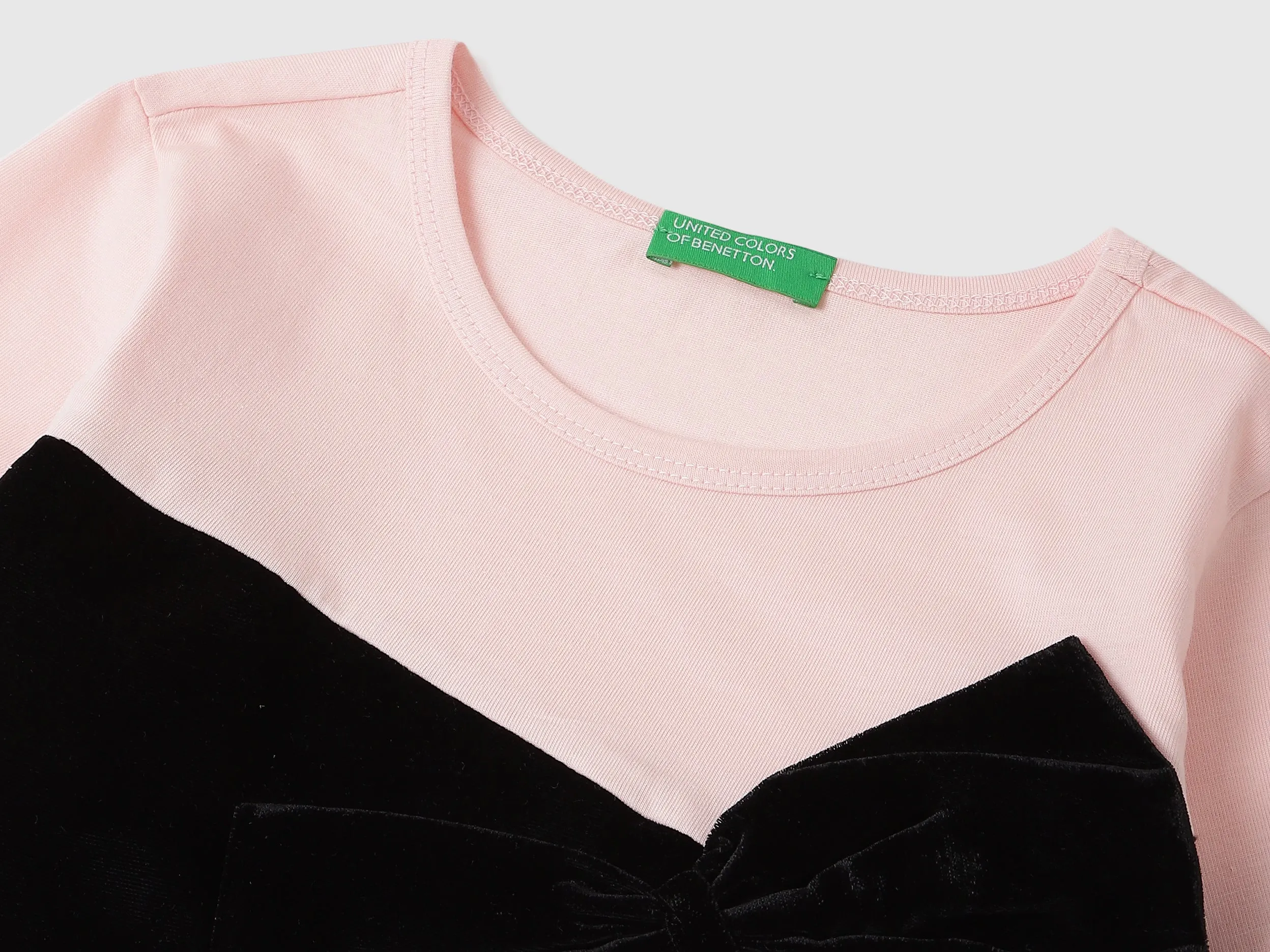 Regular Fit Round Neck Solid Tshirt