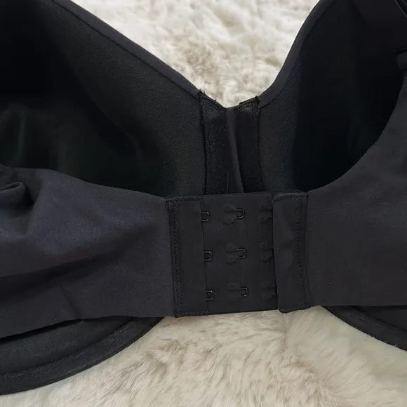 Skims Fits Everybody T-Shirt Demi Bra Onyx Size 44D