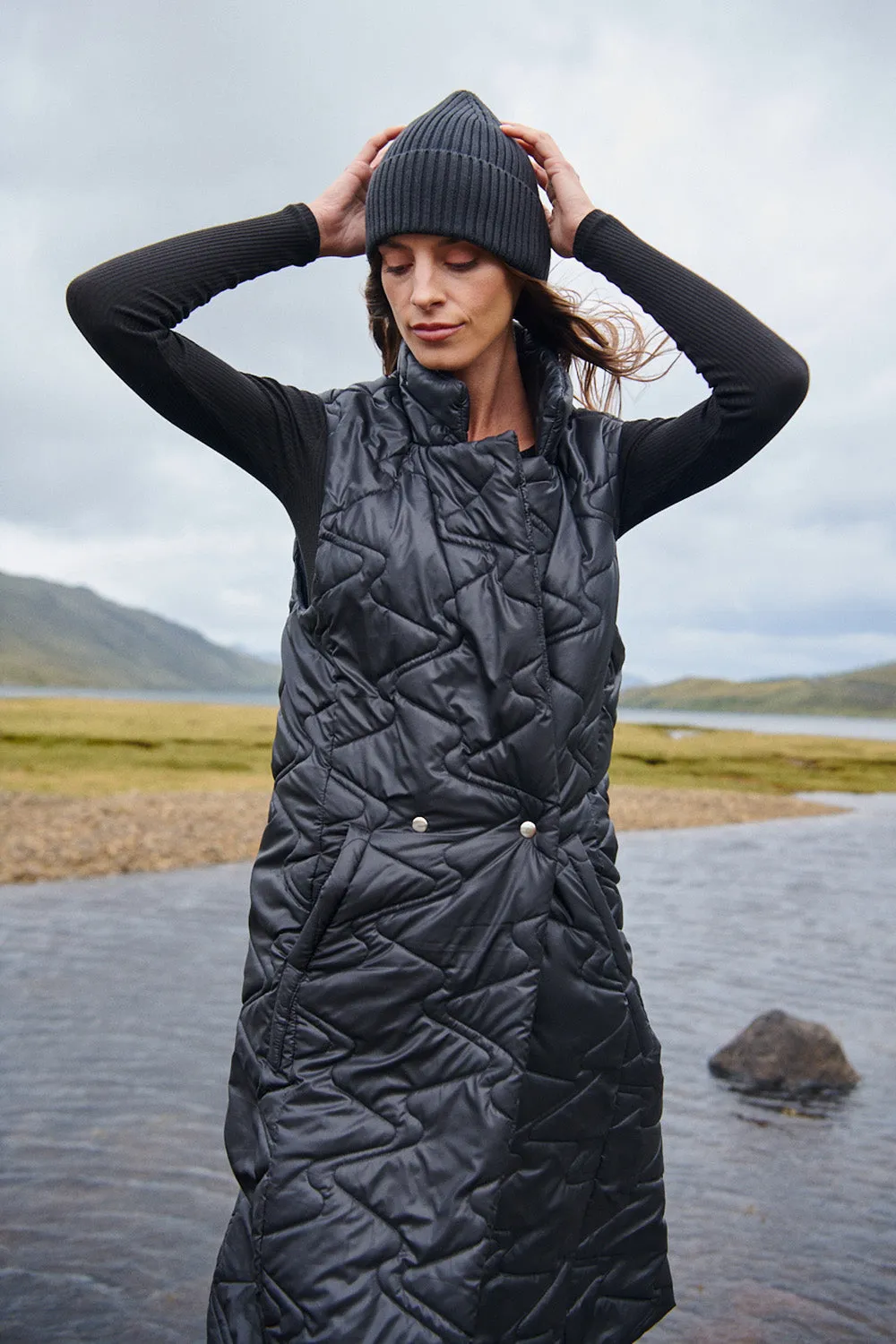 Stella long vest