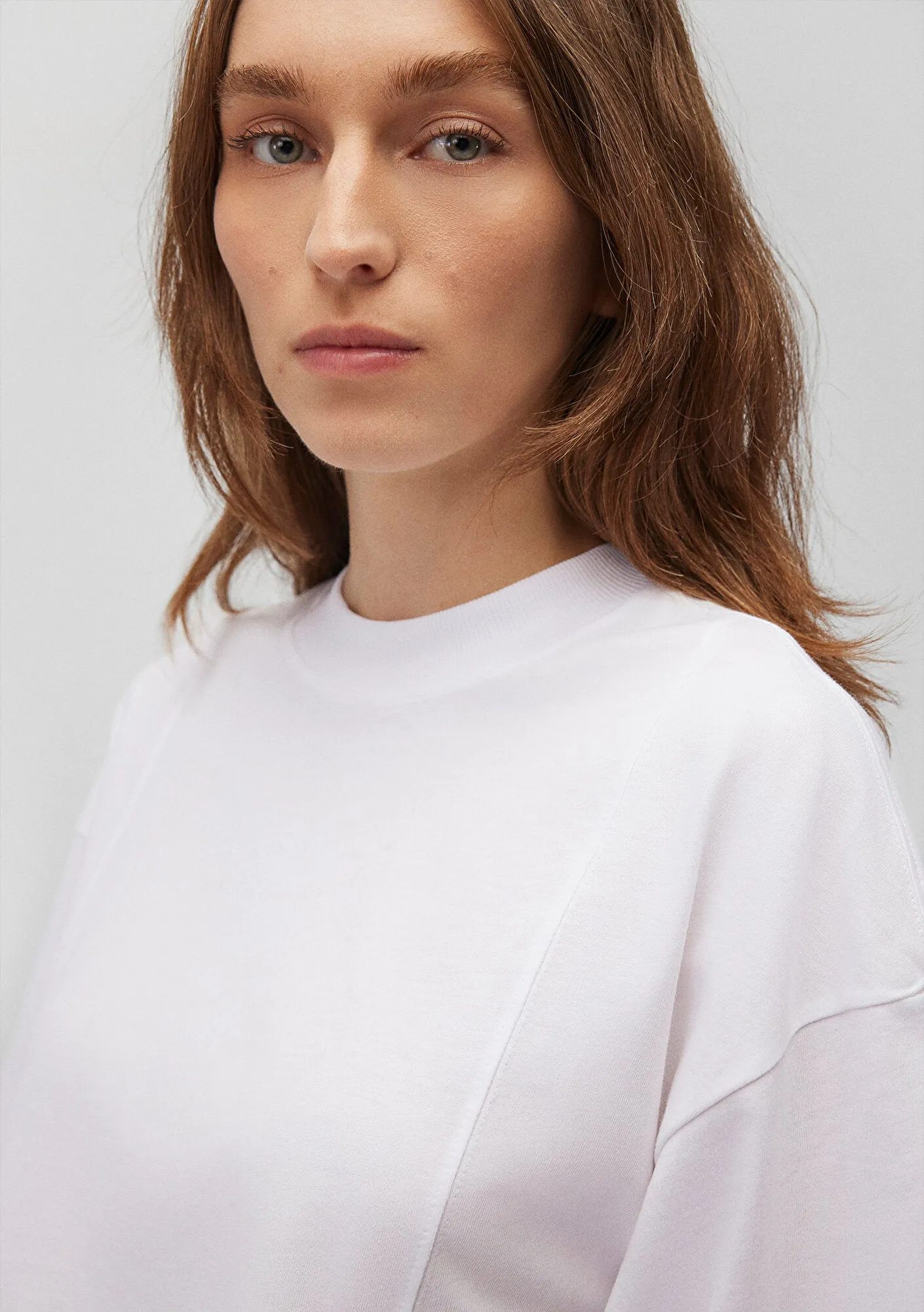 Stich Detailed White Basic T-Shirt