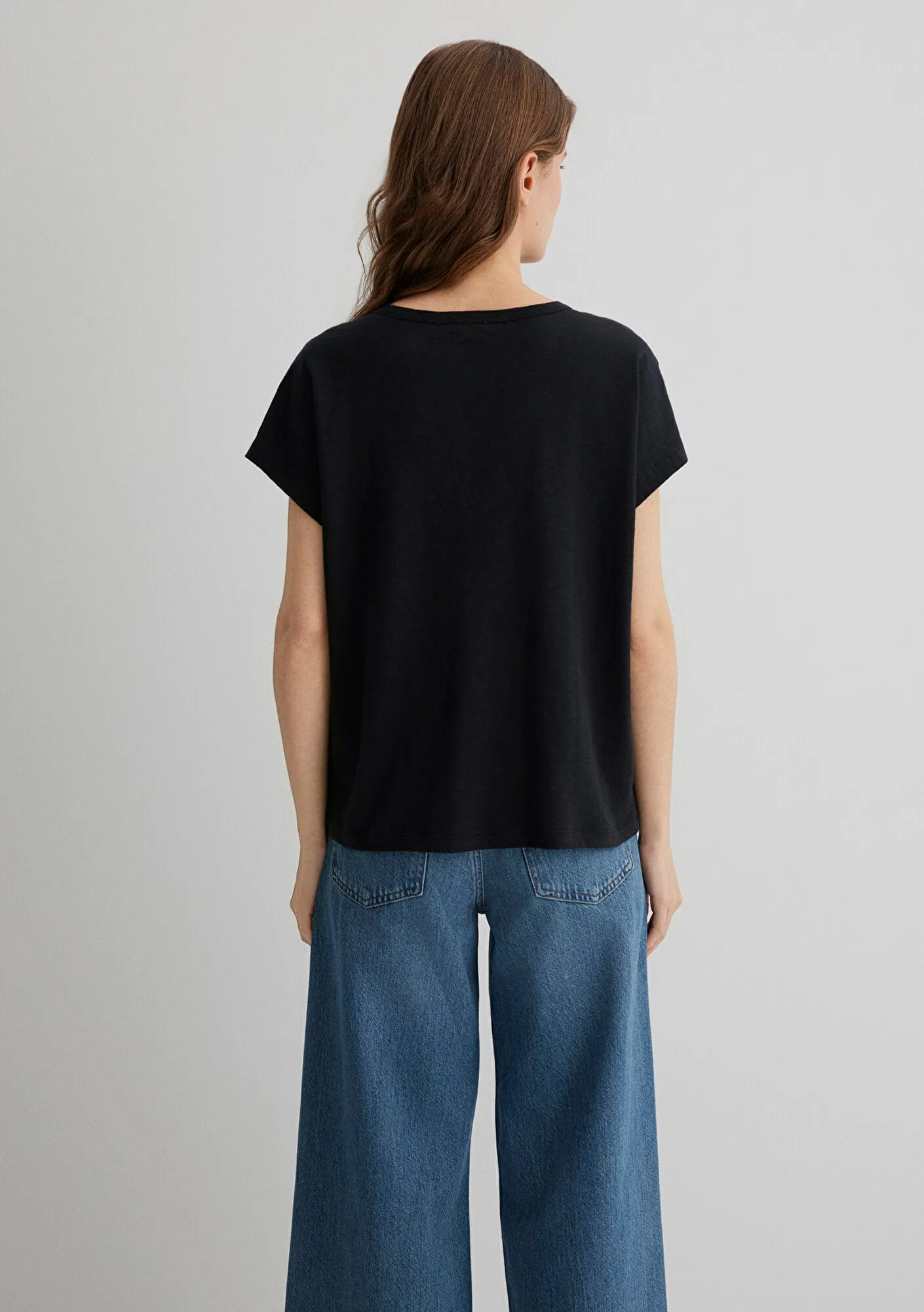 V Neck Black Basic T-Shirt