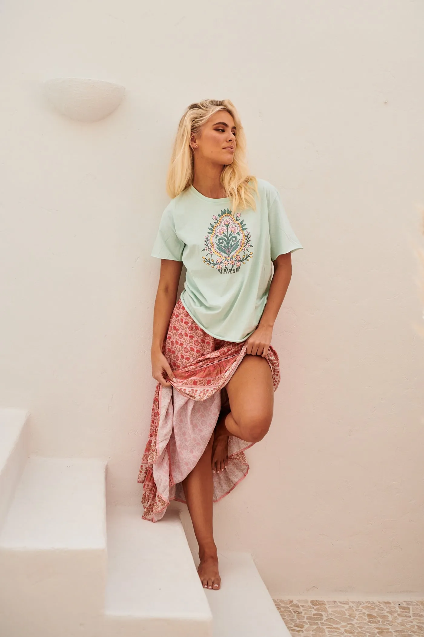 Vintage Tee - Flora ~ Aqua
