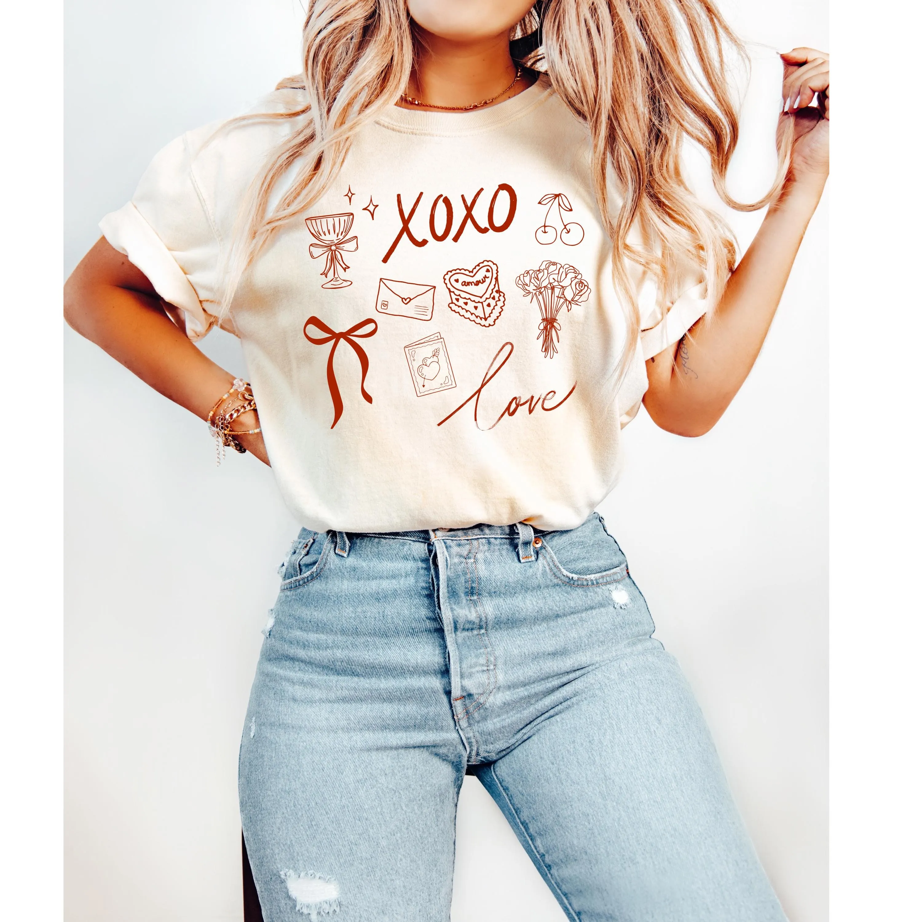 XOXO Valentines Day Graphic T-Shirt